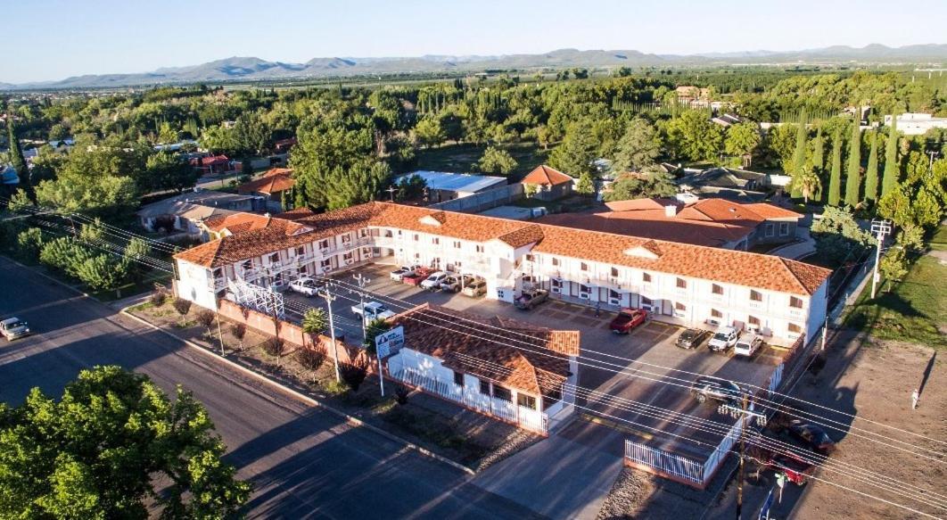 Hotel Dublan Inn Nuevo Casas Grandes Eksteriør bilde